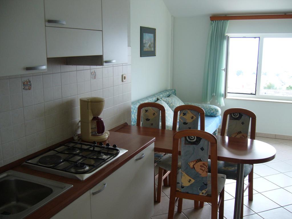 Apartmani Marija プリモシュテン エクステリア 写真