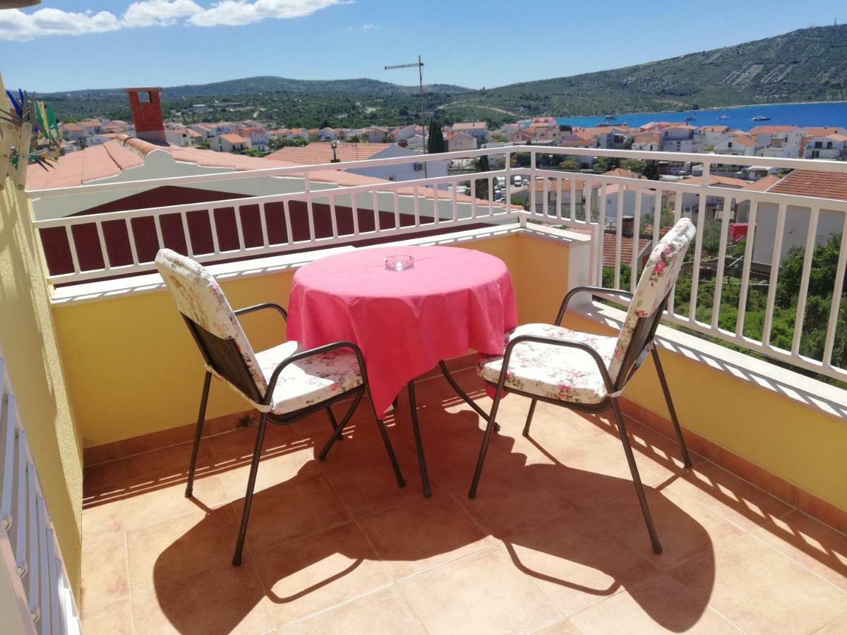 Apartmani Marija プリモシュテン エクステリア 写真
